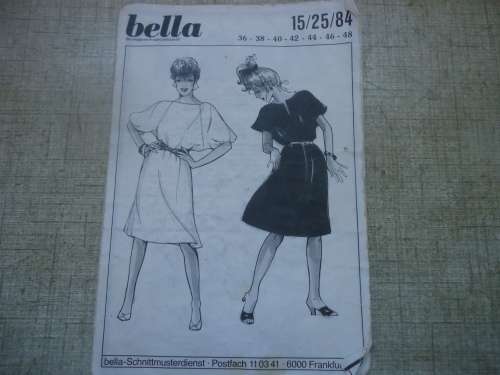 BELLA  PATTERNS 15/25/84   DRESS SIZES 36 - 48" /10 - 22 COMPLETE WITH MAGAZINE PICTURE