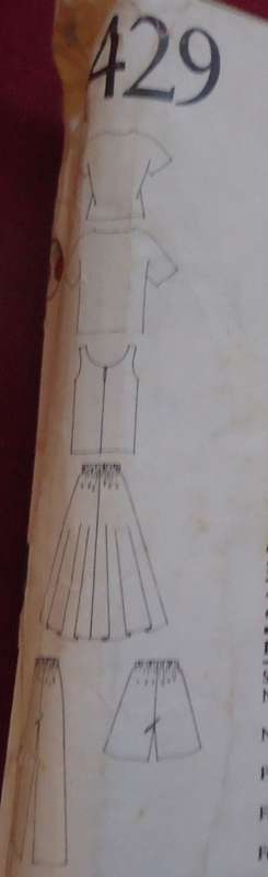 NEW LOOK PATTERNS 6429 TOPS, SKIRT, PANTS & SHORTS SIX SIZES IN ONE 8 - 18 -SEE LISTING