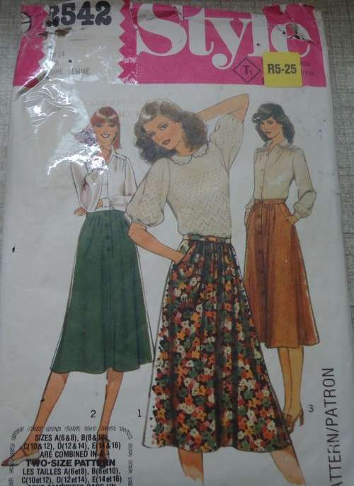 STYLE PATTERNS 2542 SKIRTS SIZE 12 & 14 COMPLETE