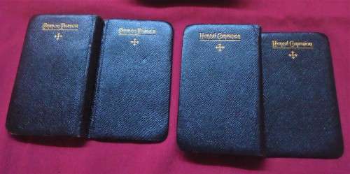 LOVELY BLACK LEATHER BOUND POUCH WITH MATCHING GILT EDGED BOOKS - "COMMON PRAYER & HYMNAL COMPANION"