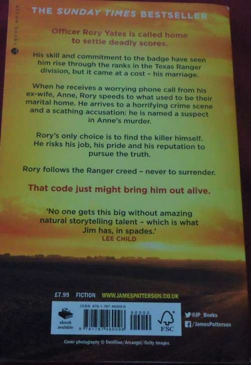 JAMES PATTERSON & ANDREW BOURELLE "TEXAS RANGER"- MEDIUM SIZE SOFT COVER