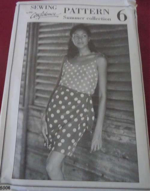 SEWING WITH CONFIDENCE PATTERN 6 - SUMMER COLLECTION - SIZE  6 - 16 COMPLETE & UNCUT