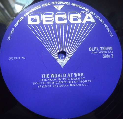 THE WORLD AT WAR - 1976 DECCA DOUBLE VINYL GATEFOLD LP SET  - DLPL 339/40