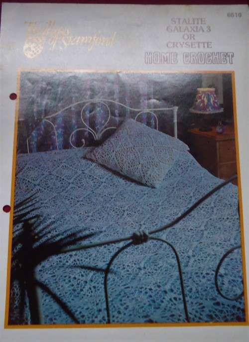 TWILLEY'S # 6610 HOME CROCHET - BEDSPREAD & CUSHION