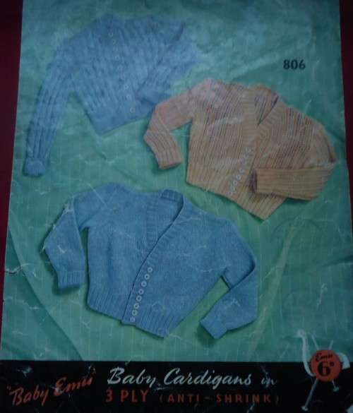 EMU #806 BABY CARDIGANS - TO FIT 21 - 23`