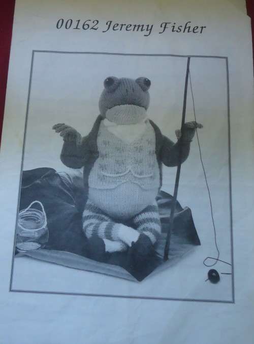 JEREMY FISHER KNITTING PATTERN # 00162 READICUT USA