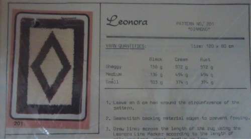 LEONORA #201 - `DIAMOND` - SHAGGY CARPET - SIZE 120 X 80 CM  PATTERN