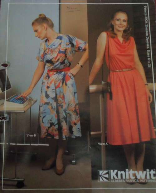 KNITWIT PATTERN 3900 LADIES BLOUSON DRESSES SIZES 6 - 22   COMPLETE
