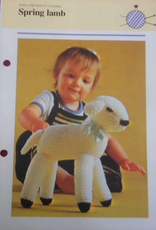 SPRING LAMB TO KNIT AND MAKE