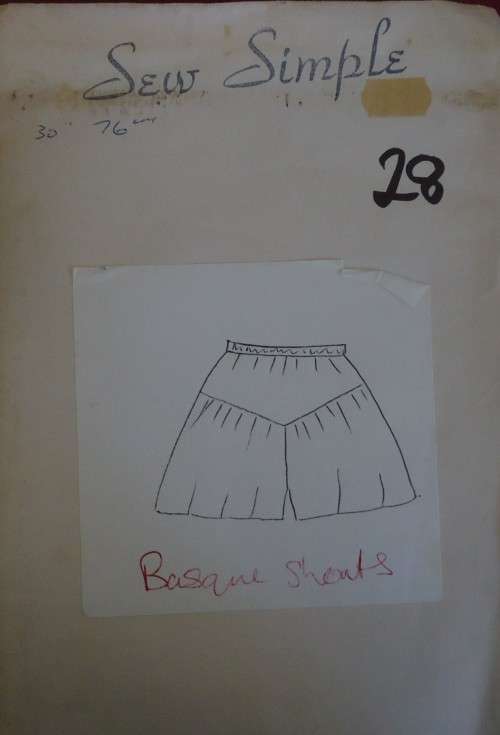 SEW SIMPLE PATTERNS # 28 BASQUE SHORTS SIZE 30" OR 76 CM