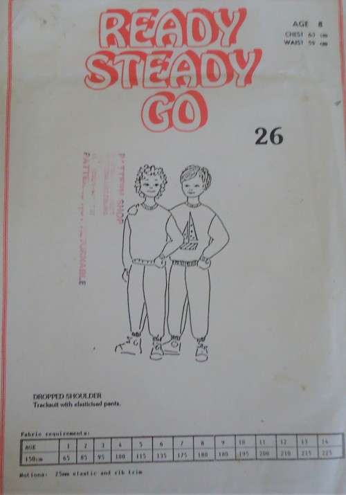 READY-STEADY-GO PATTERN-NUMBER 26  DROPPED SHOULDER TRACKSUIT AGE 8 YEARS CHEST 63 CM
