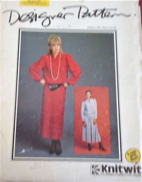 KNITWIT PATTERN 640 "DRESS WITH HIGH SHAPED COLLAR & TWO SKIRT & SLEEVE VARIATIONS" SIZES 6 - 22