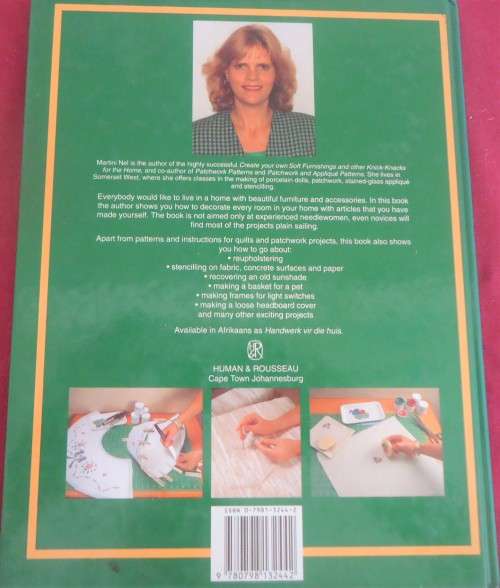 HANDICRAFTS FOR THE HOME - MARTINI NEL 144 PAGES A HARDCOVER BOOK