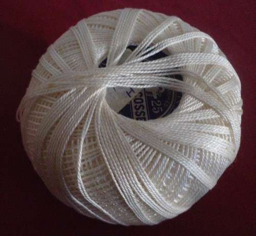 CLARK FINE CROCHET THREAD WHITE NO 25 - 50 GRAM BALL UNUSED