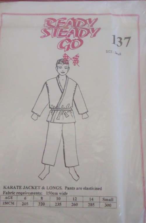 READY-STEADY-GO PATTERN-NUMBER 137 KARATE JACKET & LONGS SIZE SMALL ( 10 - 12)