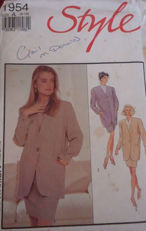 STYLE 1954 JACKETS & SKIRTS SIZE A  8 - 18  COMPLETE
