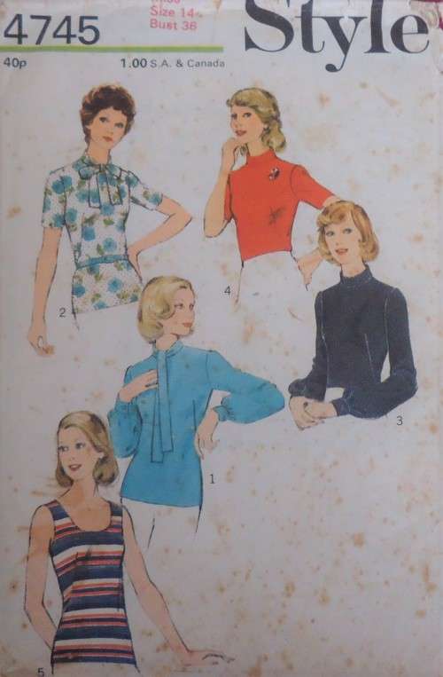 STYLE 4745 SET OF BLOUSES SIZE 14 BUST 92 CM/36" COMPLETE