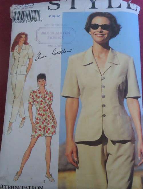 STYLE 2283 SEPARATES - SHORT SLEEVE JACKET-PANTS-SHORTS SIZE A = 8-18 COMPLETE