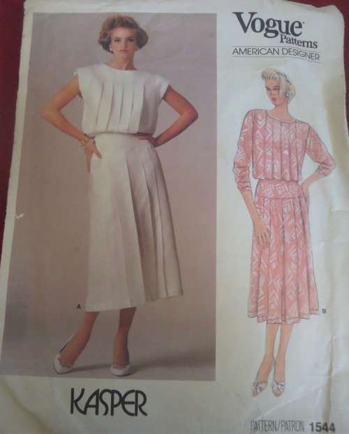 VOGUE 1544  AMERICAN DESIGNER-KASPER DRESS SIZE 8 COMPLETE