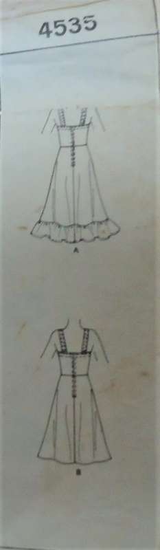 McCALL'S PATTERN 4535  SUMMER PINAFORE  SIZE 10 BUST 32 1/2"/83 CM COMPLETE