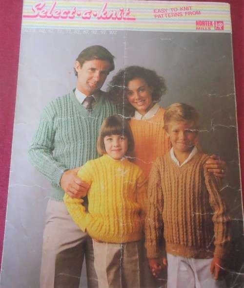 NORTEX MILLS SELECT-A-KNIT - FAMILY SET SIZES 62 - 102 CM