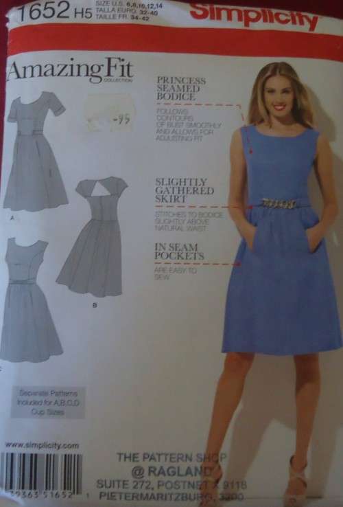 SIMPLICITY 1652 - DRESS WITH PATTRNS FOR CUPS SIZE A-B-C-D SIZE H5 = 6-8-10-12-14 COMPLETE