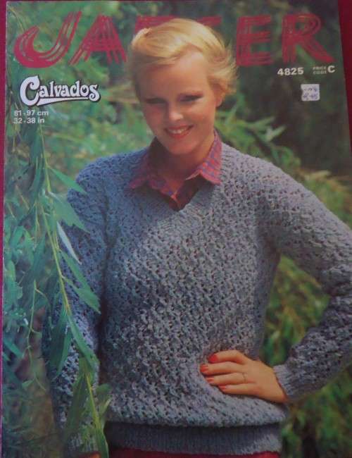 JAEGER # 4825 CALVADOS - V NECK LACY PULLOVER TO FIT 32-38` OR 81-97 CM BUST