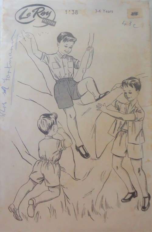 V/VINTAGE "LE ROY" PATTERN 1438 BOY'S SHORTS & SHIRT SIZE 3 - 4 YEARS COMPLETE