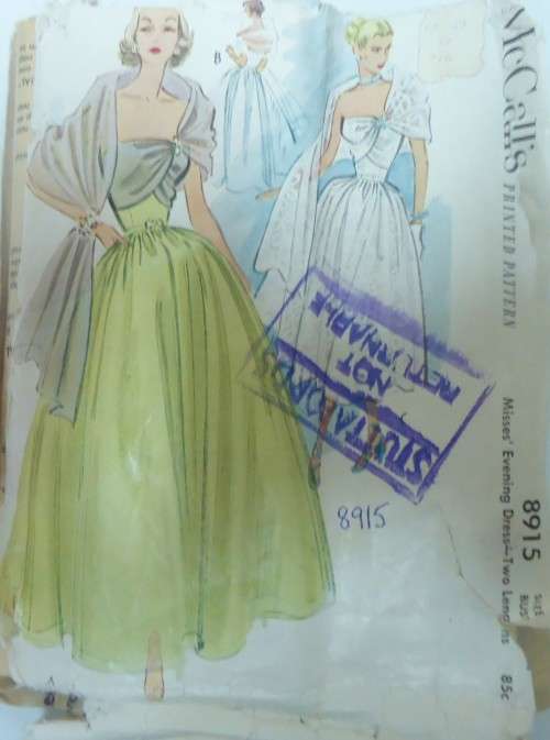 VERY VINTAGE McCALLS 8915 STUNNING LADIES EVENING DRESS & STOLE  SIZE 16 BUST 34" COMPLETE