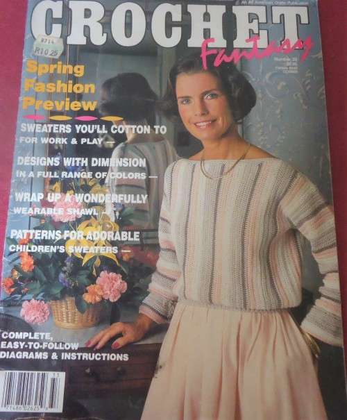 CROCHET FANTASY  - USA  FEBRUARY 1987- VOL 6 NO 1  - 64 PAGES - WITH CONTENTS PAGE