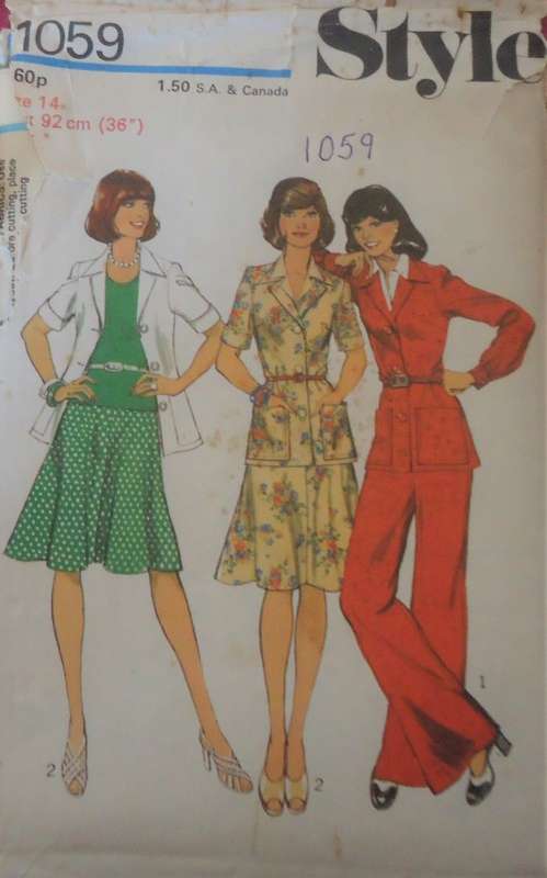 STYLE 1059 BLOUSE-SKIRT-PANTS SIZE 12 BUST 87 CM/34 - NO SKIRT SUPPLIED-ZIPLOC