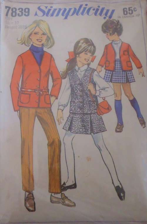 VINTAGE SIMPLICITY 7839 GIRLS JACKET-SLEEVELESS JACKET-SKIRT-PANTS SIZE10 YRS BREAST 28 1/2`COMPLETE