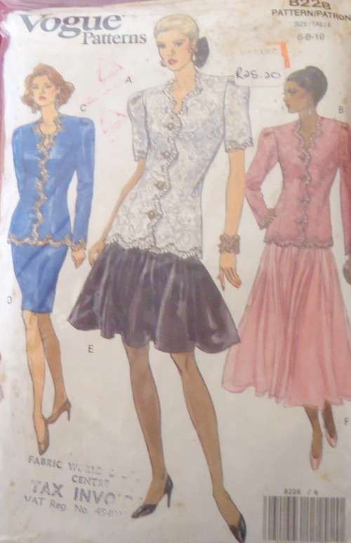 VOGUE 8228 STUNNING TOP & SKIRT SIZE 6-8-10 SEE LISTING -ZIPLOC BAG