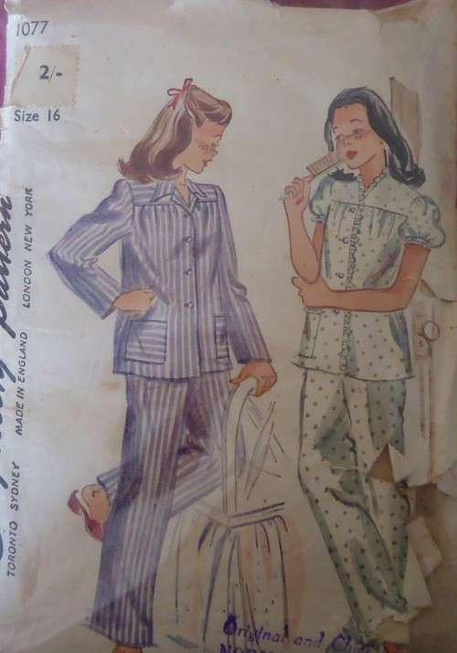 V/VINTAGE SIMPLICITY 1077 TEENAGE PJS SIZE 16 YEARS COMPLETE-ZIPLOC