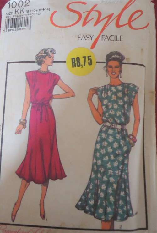 STYLE 1002 LOOSE FITTING PULLOVER DRESS SIZE K=8-10-12-14 - SEE LISTING