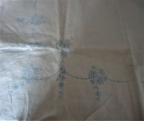 STAMPED TABLE CLOTH READY FOR EMBROIDERY (PART EMBROIDERED) WITH FINISHED EDGES -SIZE 86 X 86 CM: