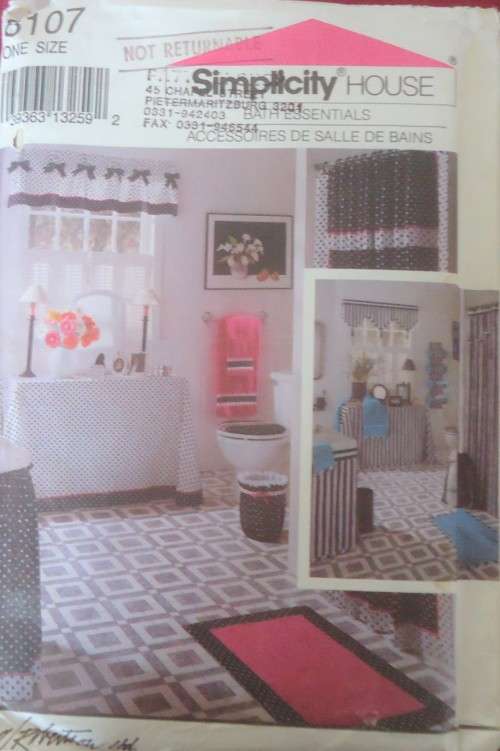 SIMPLICITY HOUSE 8107 BATHROOM ROOM ESSENTIALS  ONE SIZE-COMPLETE-UNCUT-F/FOLDED