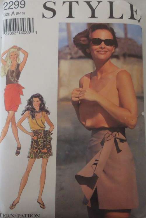 STYLE 2299 PULLON SLEEVELESS TOP- SKIRT & SHORTS+WRAP OVER SIZE 6 - 16 COMPLETE