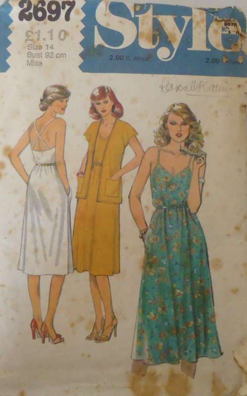 STYLE 2697 UNLINED JACKET & SUMMER DRESS SIZE 14 BUST 92 CM COMPLETE