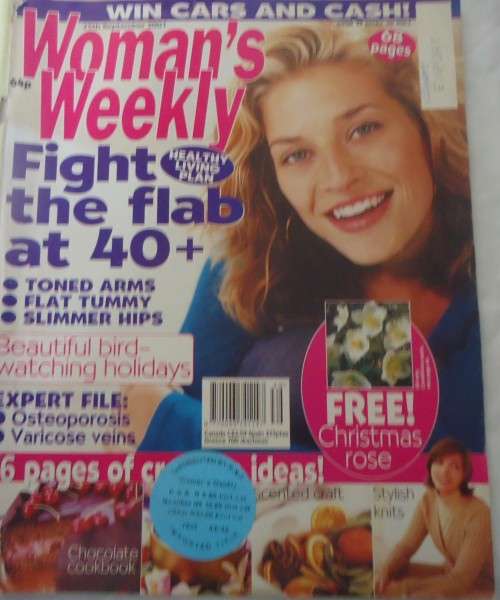 WOMAN`S WEEKLY - 25TH  SEPTEMBER 2001- 68 PAGES