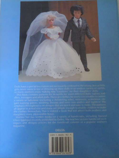 DOLLS' CLOTHES-PATTERNS FOR 36 EASY TO MAKE OUTFITS-MARTINI NEL-72 PAGES SOFTCOVER
