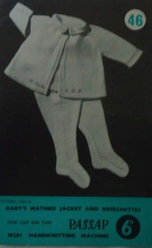 PASSAP M201 BABY`S MATINEE JACKET & BREECHETTES TO FIT 17-19` CHEST