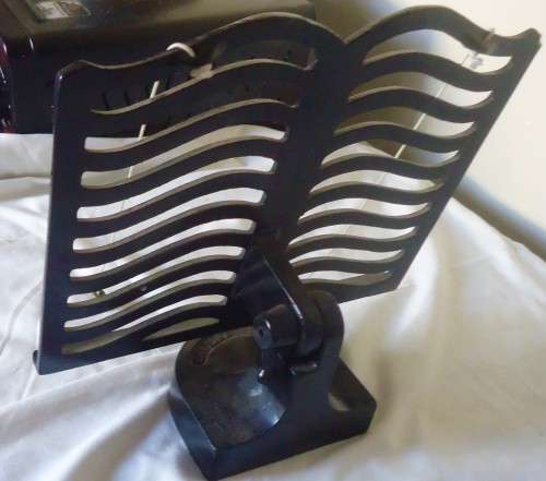 STUNNING CAST IRON RECIPE STAND WITH PAGE HOLDERS MADE BY VICTOR ENGLAND
