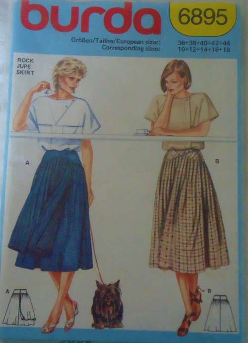 BURDA 6895 SKIRTS SIZE 10-18 COMPLETE-UNCUT-F/FOLDED-SEALED