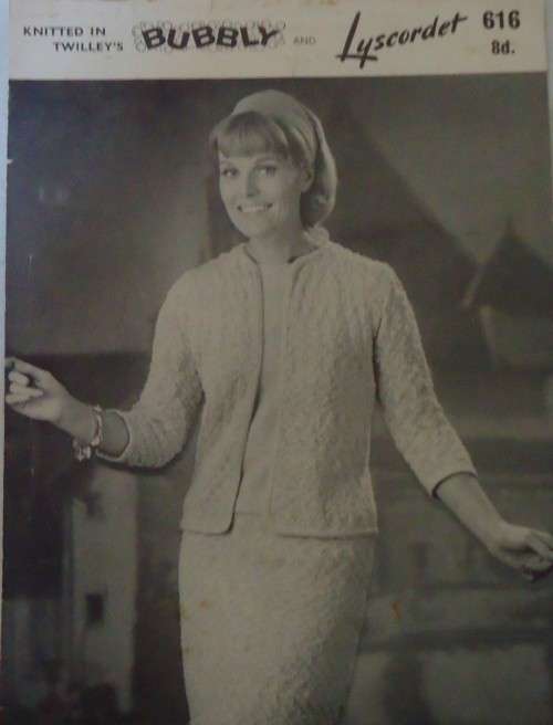 TWILLEY`S 616  KNITTED THREE PIECE SUIT IN BUBBLY & LYSCORDET SIZES 34-36-38`
