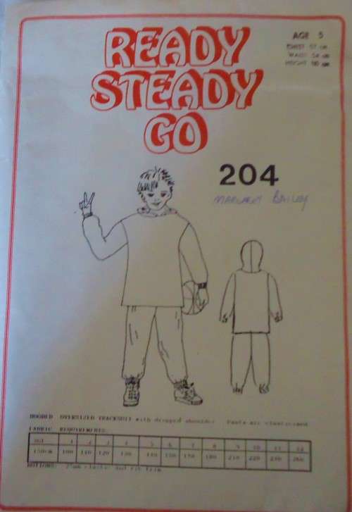 READY-STEADY-GO PATTERN-NUMBER 204  OVERSIZE TRACKSUIT  AGE 11 YEARS CHEST 74-76 CM