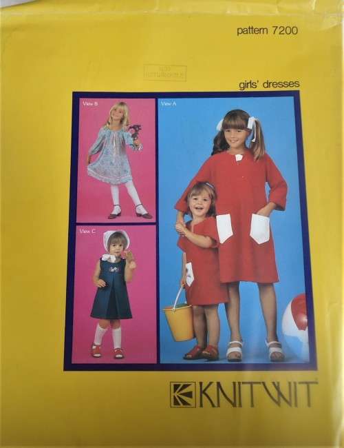 KNITWIT PATTERN 7200 GIRLS DRESSES SIZE AGE 2 - 10