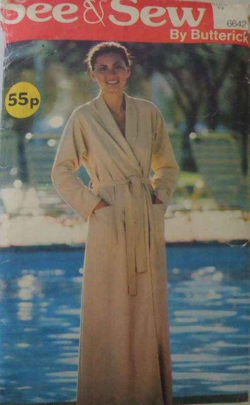 BUTTERICK 6642 ROBE & BELT SIZE 12 COMPLETE