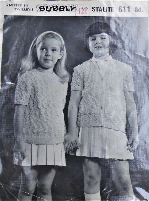 TWILLEY`S 611  KNITTED CHILDREN`S SWEATER & CARDIGAN IN BUBBLY & STALITE SIZES 24-26-28-30