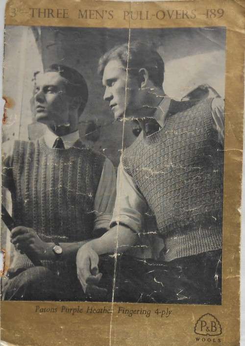 PATONS P&B  # 189 Three Men`sPullovers to FIT 35`